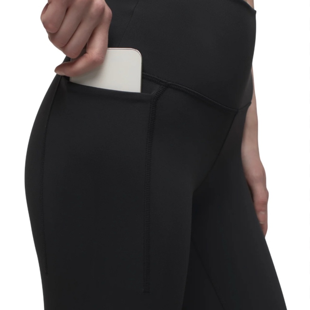 Prana Luxara Pocket Legging Plus in Black